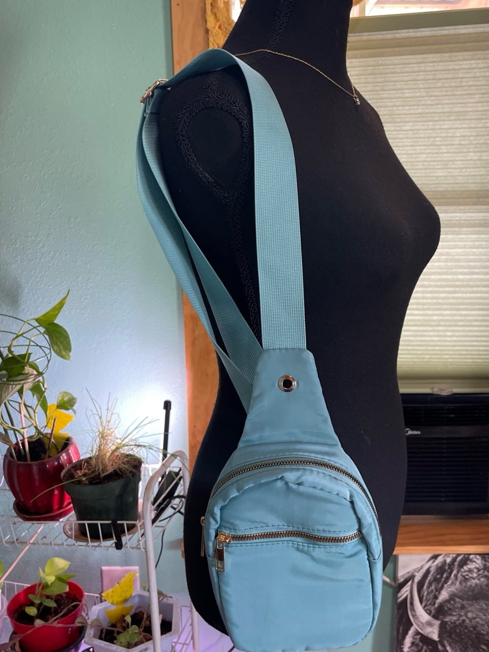 Light Blue Crossbody Sling Bag - Casual Everyday Bag